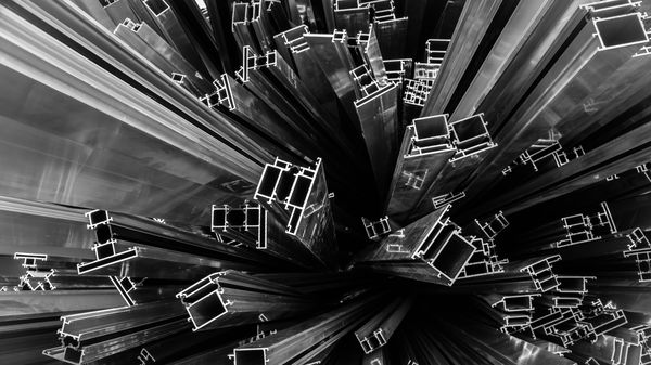 [Translate to Deutsch DE:] Aluminiumstreben von oben fotografiert.