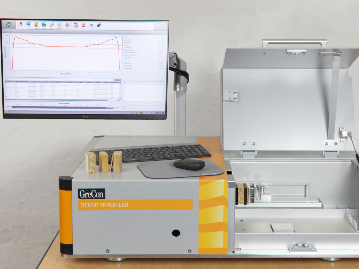 Densetyprofiler product image with monitor