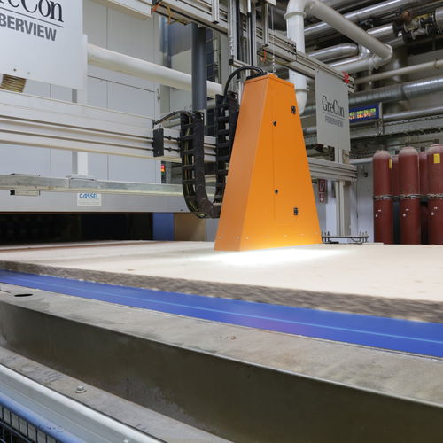 GreCon FIBERVIEW on a production line in operation